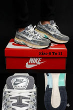 Load image into Gallery viewer, Shoes