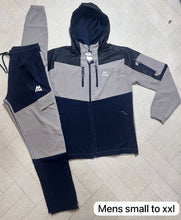 Load image into Gallery viewer, Tracksuit men