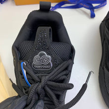 Load image into Gallery viewer, Shoes