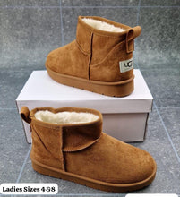 Load image into Gallery viewer, Shoes
