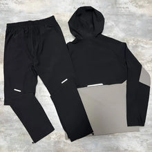 Load image into Gallery viewer, Tracksuit