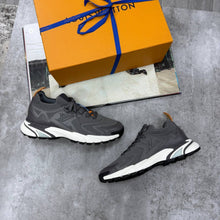 Load image into Gallery viewer, Shoes