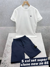 Load image into Gallery viewer, T-shirt