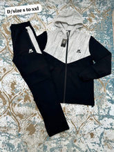 Load image into Gallery viewer, Tracksuit men