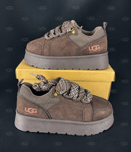 Load image into Gallery viewer, Shoes