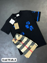 Load image into Gallery viewer, T-shirt