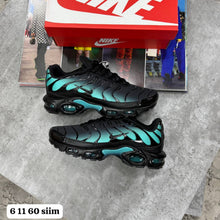 Load image into Gallery viewer, Shoes