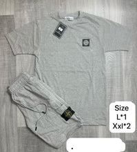 Load image into Gallery viewer, Tshirt