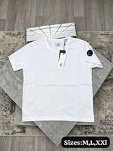 Load image into Gallery viewer, T-shirt