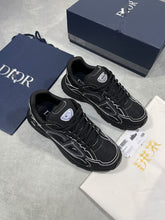 Load image into Gallery viewer, Shoes men