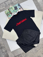 Load image into Gallery viewer, Tshirt