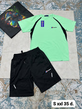 Load image into Gallery viewer, Tshirt