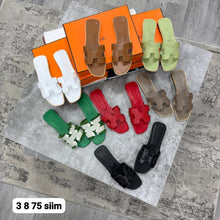 Load image into Gallery viewer, Slipper