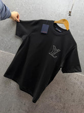 Load image into Gallery viewer, T-shirt