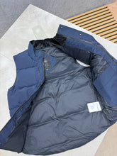 Load image into Gallery viewer, Jacket