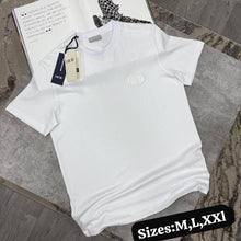 Load image into Gallery viewer, T-shirt