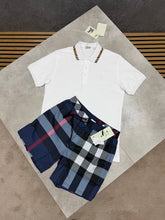Load image into Gallery viewer, Tshirt