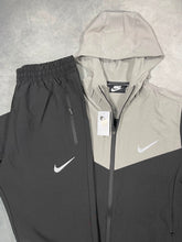 Load image into Gallery viewer, Tracksuit men