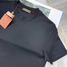 Load image into Gallery viewer, T-shirt
