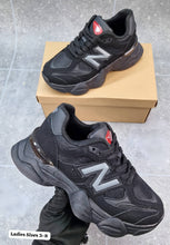 Load image into Gallery viewer, Shoes