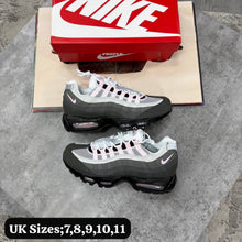 Load image into Gallery viewer, Shoes