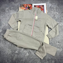 Load image into Gallery viewer, Tracksuit men
