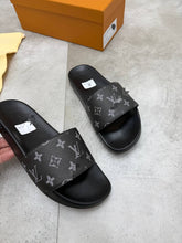 Load image into Gallery viewer, Slipper