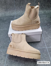 Load image into Gallery viewer, Shoes