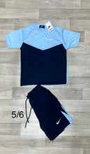 Load image into Gallery viewer, Tshirt