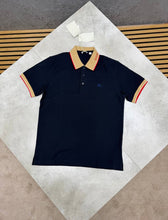 Load image into Gallery viewer, Tshirt