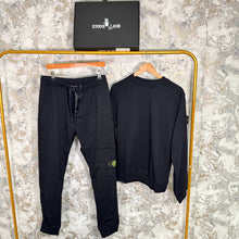 Load image into Gallery viewer, Tracksuit