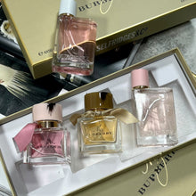 Load image into Gallery viewer, Perfume