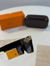 Load image into Gallery viewer, Sunglass