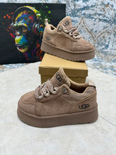 Load image into Gallery viewer, Shoes
