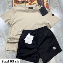 Load image into Gallery viewer, Tshirt