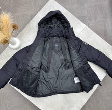 Load image into Gallery viewer, Jacket