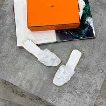 Load image into Gallery viewer, Slipper