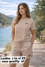 Load image into Gallery viewer, Tshirt women
