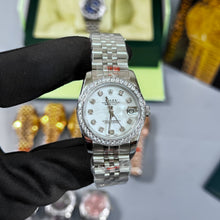 Load image into Gallery viewer, Watch women