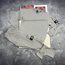 Load image into Gallery viewer, Tracksuit men
