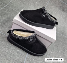 Load image into Gallery viewer, Slipper