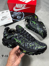 Load image into Gallery viewer, Shoes