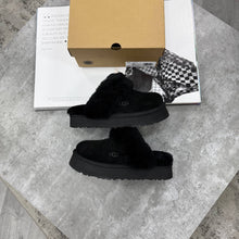Load image into Gallery viewer, Slipper