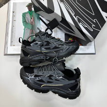 Load image into Gallery viewer, Shoes men