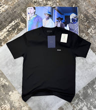 Load image into Gallery viewer, T-shirt