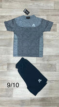 Load image into Gallery viewer, Tshirt
