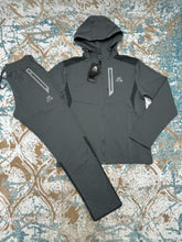 Load image into Gallery viewer, Tracksuit men