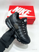 Load image into Gallery viewer, Shoes