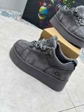 Load image into Gallery viewer, Shoes