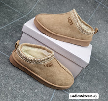 Load image into Gallery viewer, Slipper